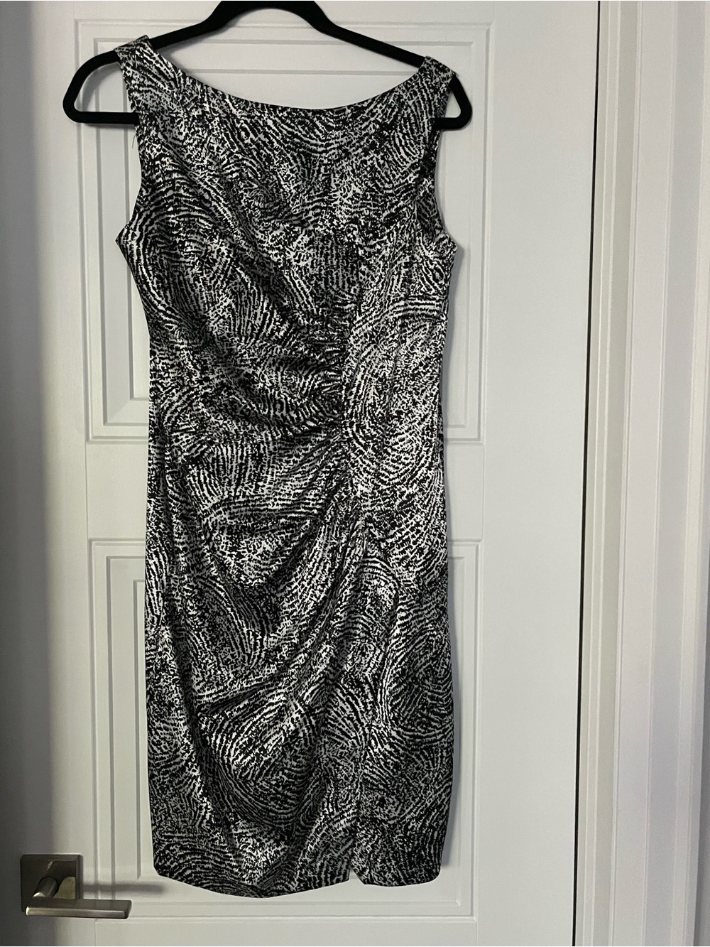 Maggy London Black & White Printed Midi Sheath Dress